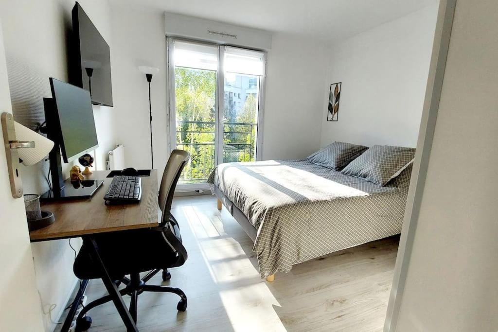 Cosy Home 2, 2 Chambres, 6 Personnes, 3 Min Gare, Parking Cergy Exterior foto